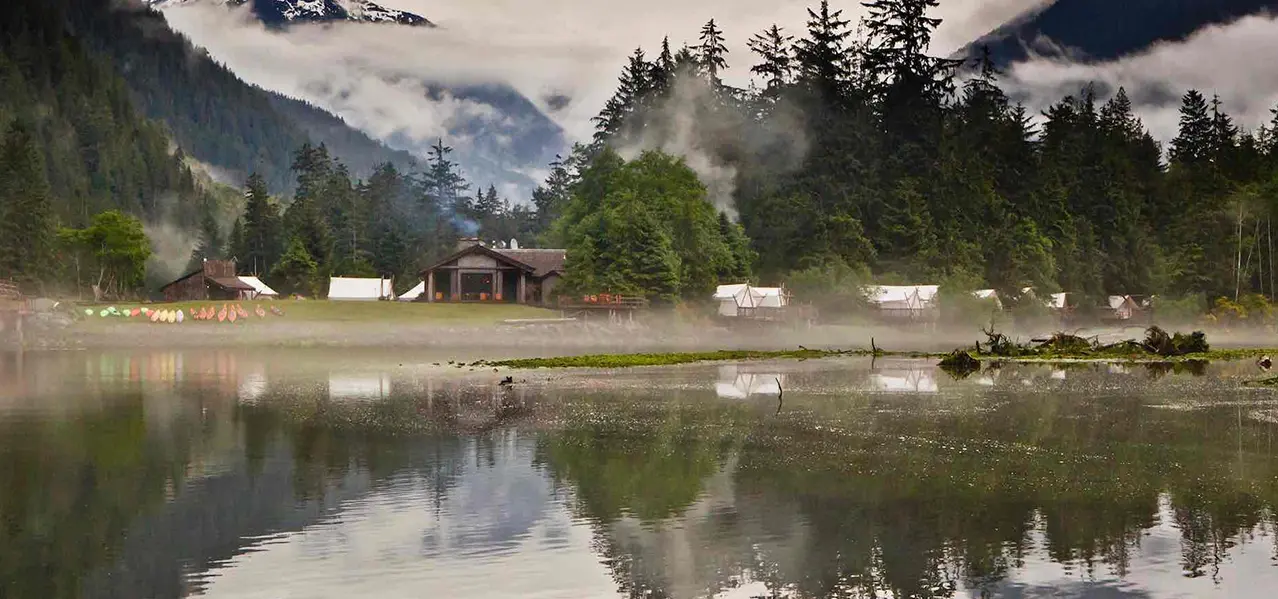 ORIGINAL GLAMPING - LUXURY CAMP WORLDWIDE - NUUK FJORD - CANADA - CLAYOQUOT WILDERNESS